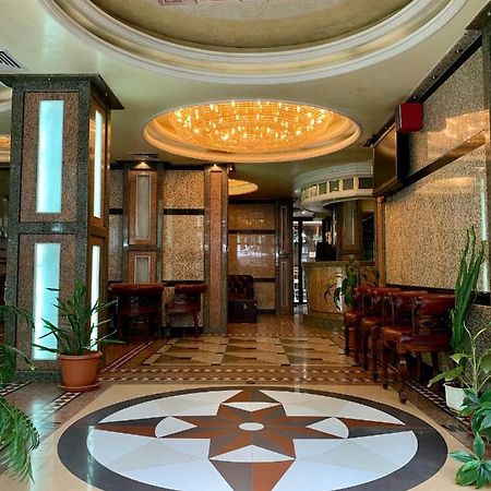 California Hotel Sofia Bagian luar foto
